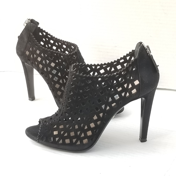 Prada cutout Black booties heels - Picture 10 of 16
